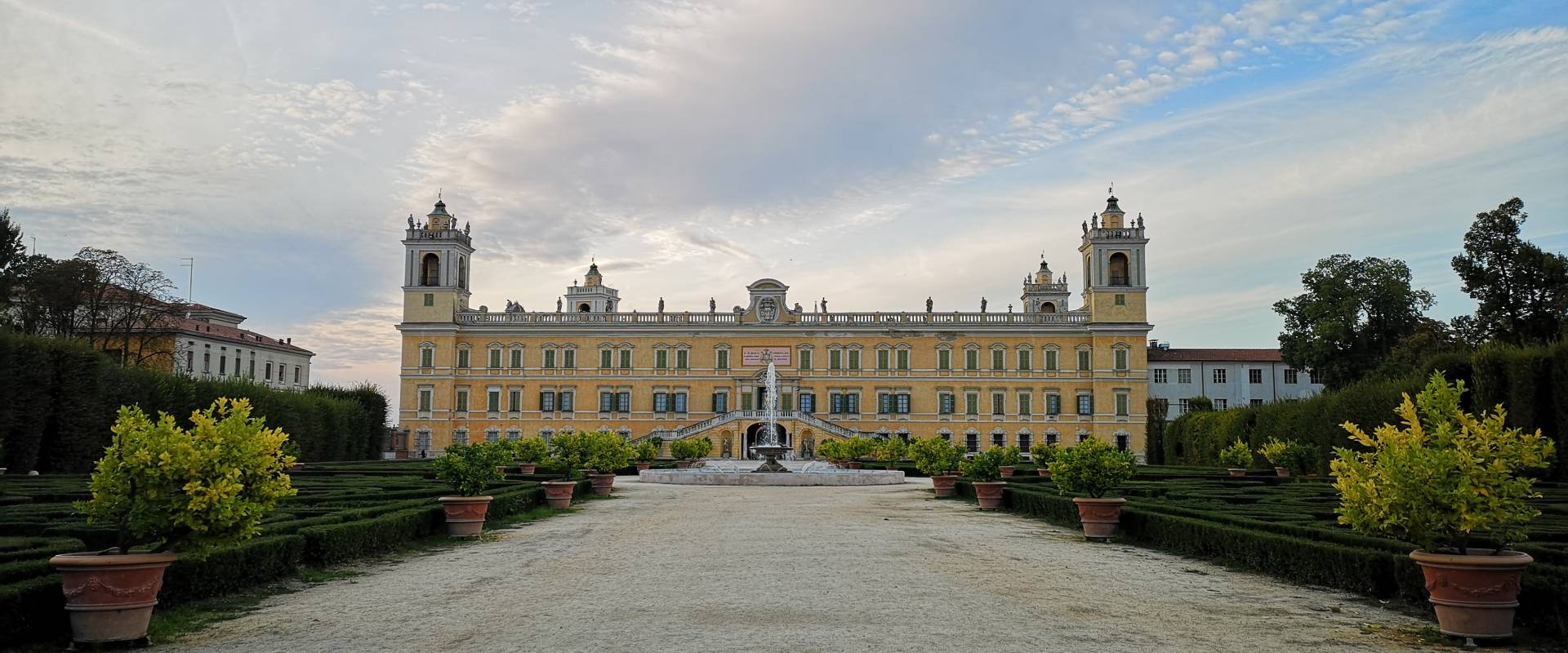 Palazzo Ducale a Colorno, facciata sud e giardini, 21-9-2019 photo by Fabrizio Marcheselli
